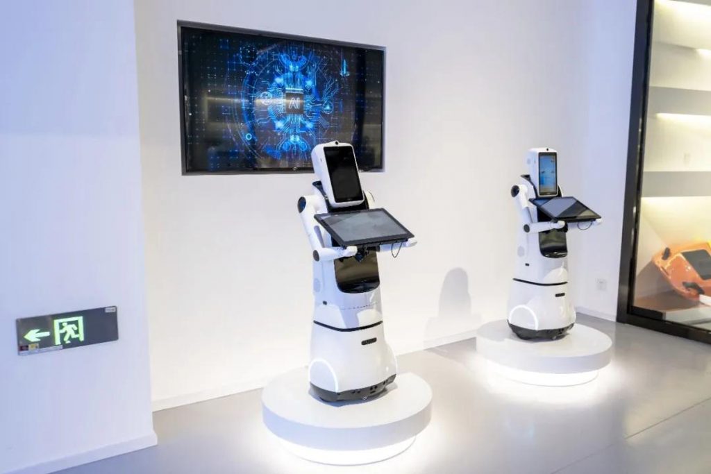 廣東工業(yè)設(shè)計(jì)城創(chuàng)新科技館開(kāi)館插圖(10)