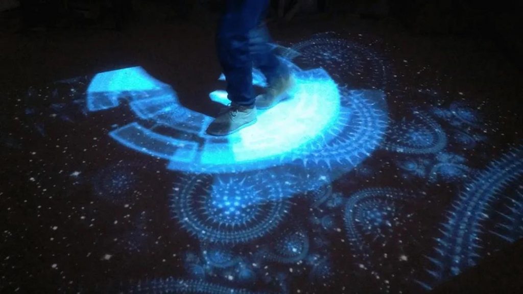 展廳設(shè)計(jì)中常用的數(shù)字多媒體技術(shù)設(shè)備數(shù)插圖(1) 展廳設(shè)計(jì)中常用的數(shù)字多媒體技術(shù)設(shè)備數(shù)插圖(1)