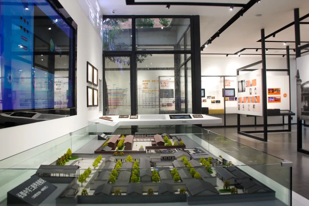 淺析高質(zhì)量校史館設(shè)計(jì)的設(shè)計(jì)思路插圖 圖片